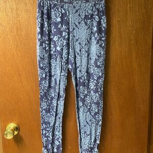 Aeropostale Blue Floral Leggings